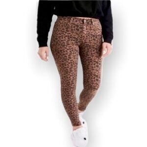 American Eagle Super High Rise Jeggings, Curvy Stretch Leopard Cheetah Plus 24